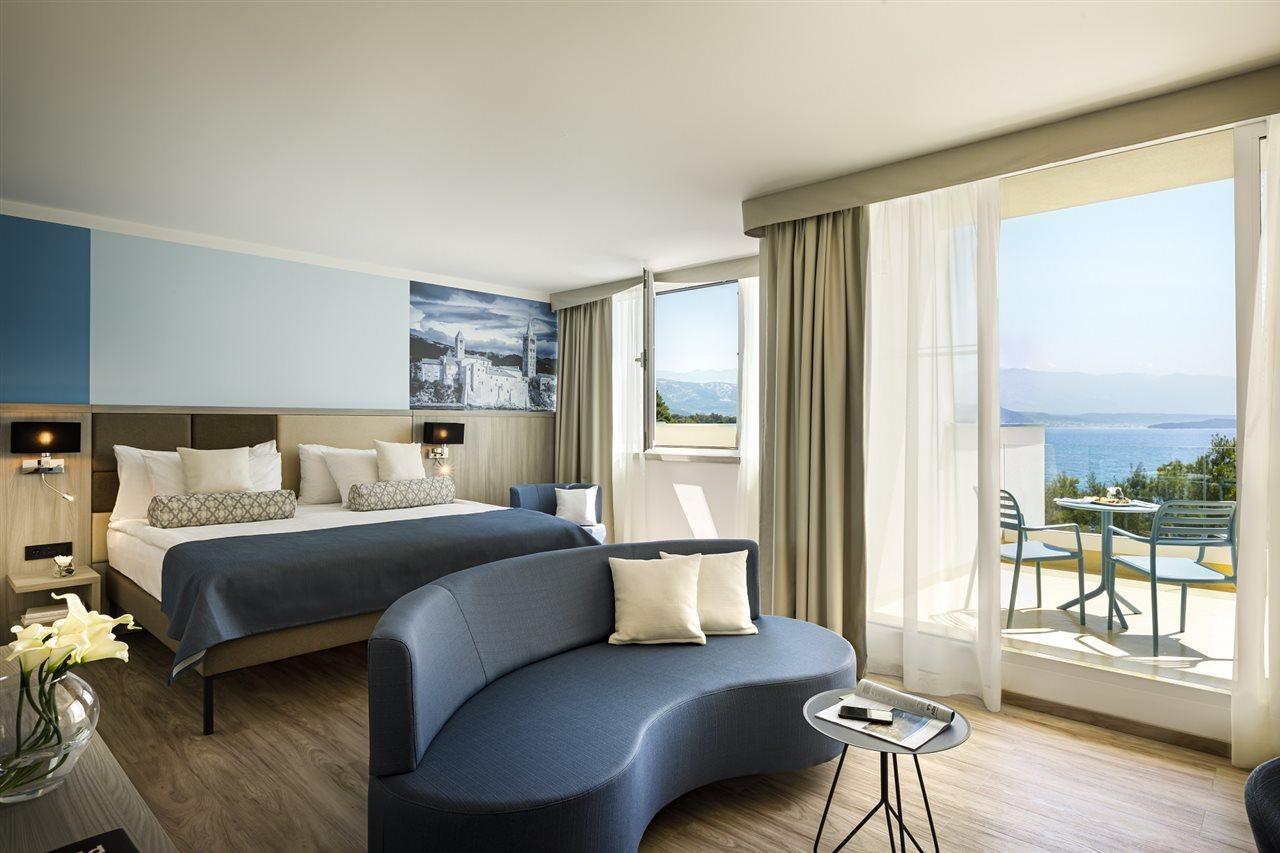 Valamar Carolina Hotel & Villas Кампор Экстерьер фото