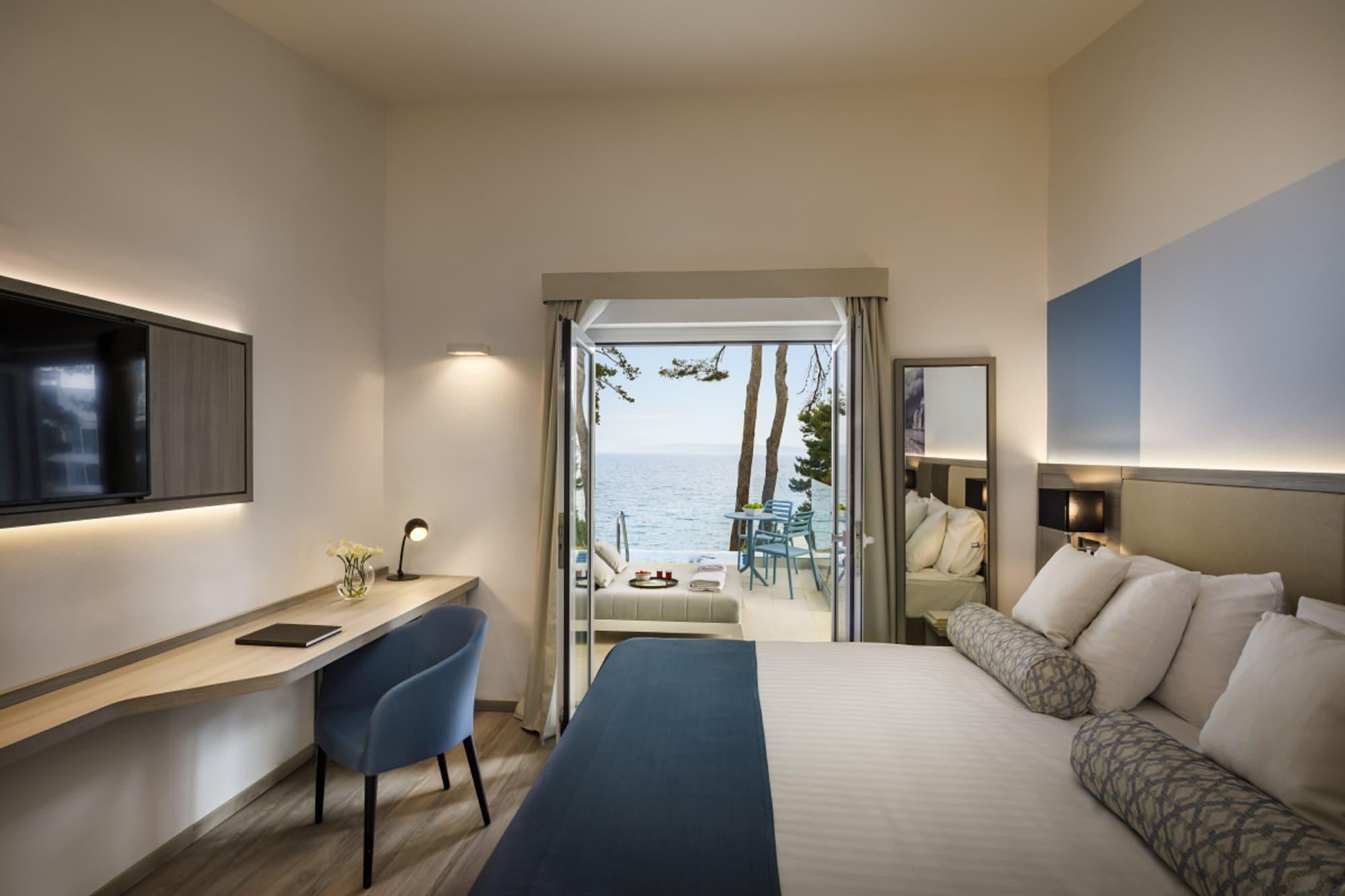 Valamar Carolina Hotel & Villas Кампор Экстерьер фото